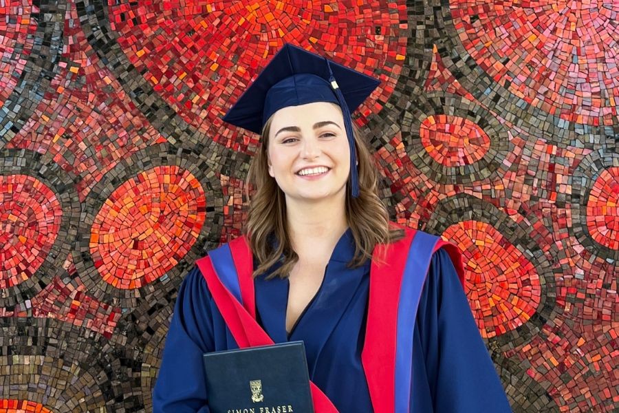 Lire la suite à propos de l’article SFU graduate earns a McCall MacBain Regional Award